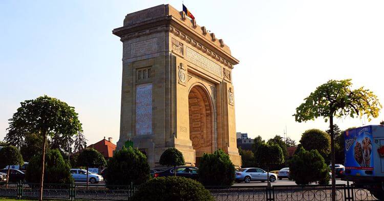 Trijumfalna kapija u Parizu