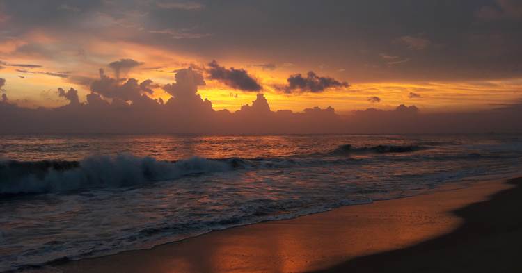 Zalazak sunca na plazi
